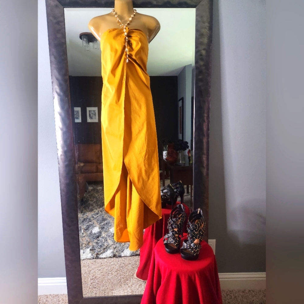 New York & Company Top (women)